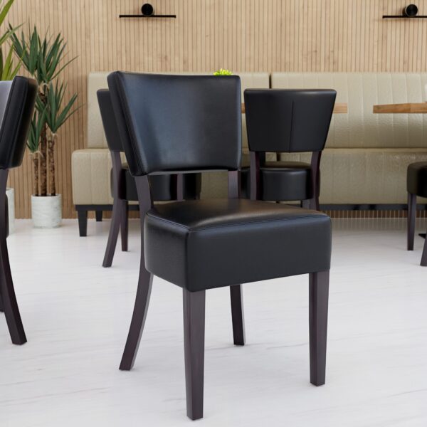 Lagos Stuhl - Schwarz.jpg