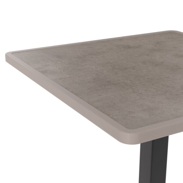 Borkum Beton Hell 2.jpg